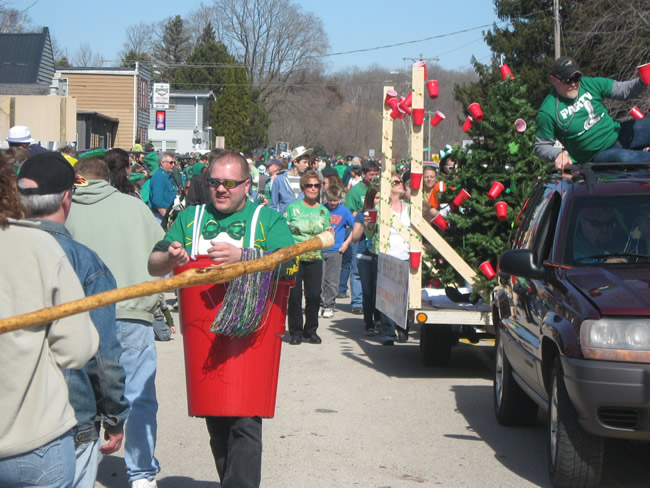 /pictures/St Pats Parade 2012 - Red solo cup/IMG_5171.jpg
